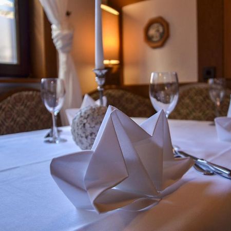 Hotel Restaurant Lamm Monsheim  Exterior photo